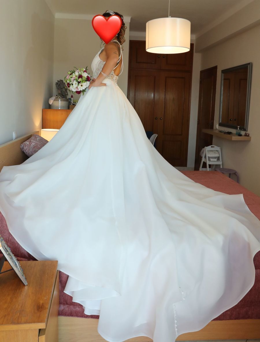 Vestido de Noiva Allure Bridals Madison James 5