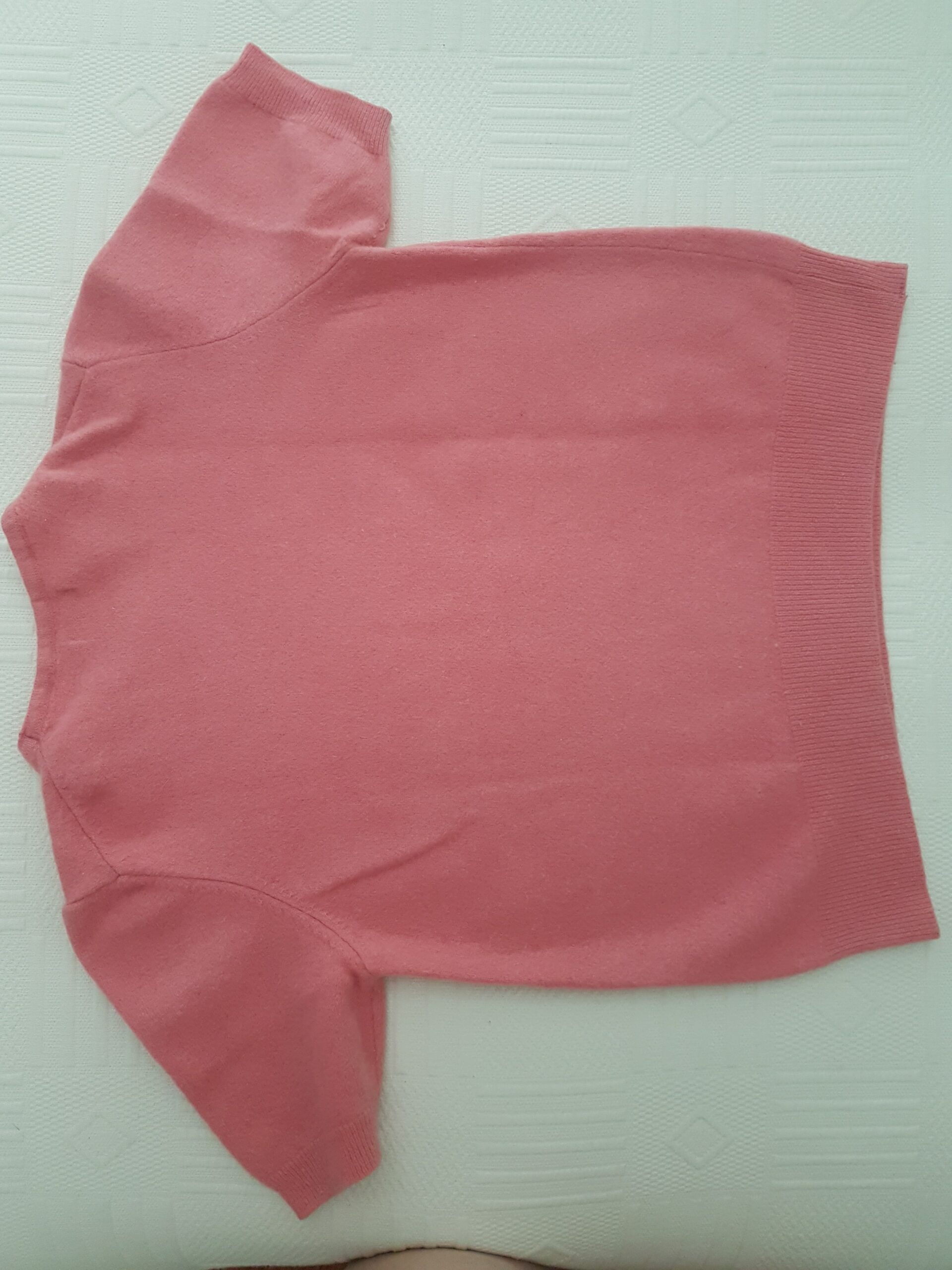 T-shirt Rosa, marca benetton, tamanho S 2