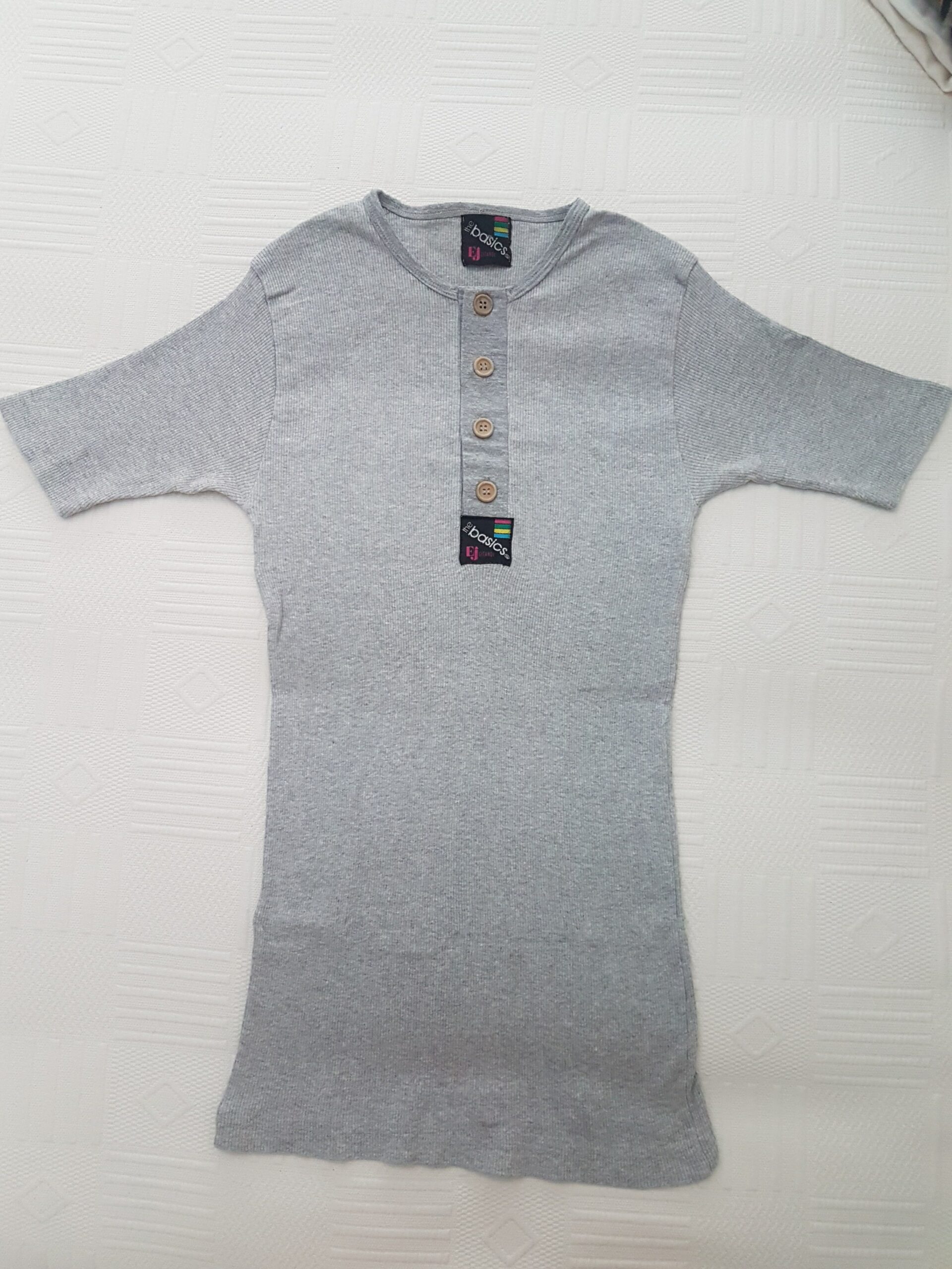 T-shirt Cinza, tamanho M 3
