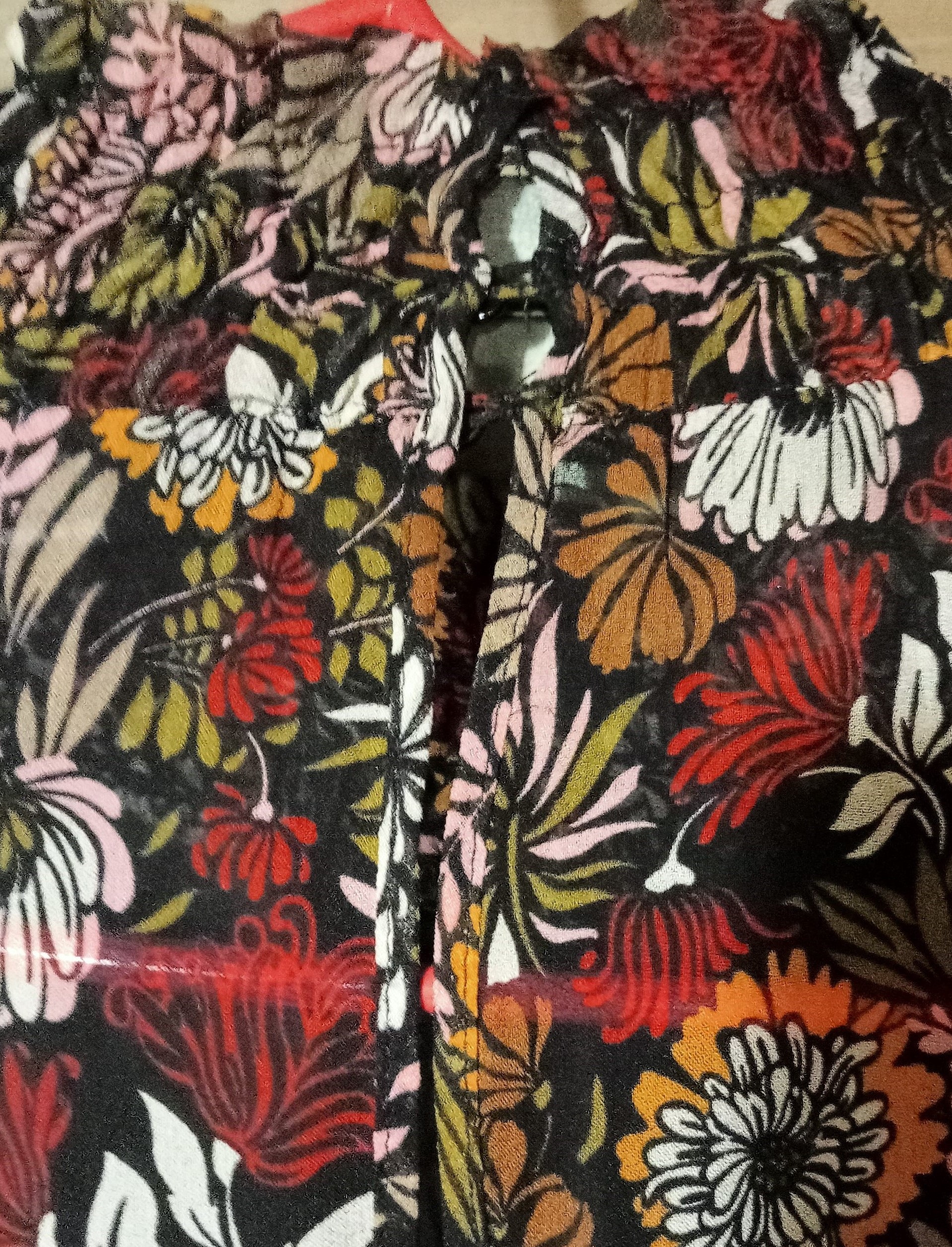 Blusa Zara com motivos florais 2