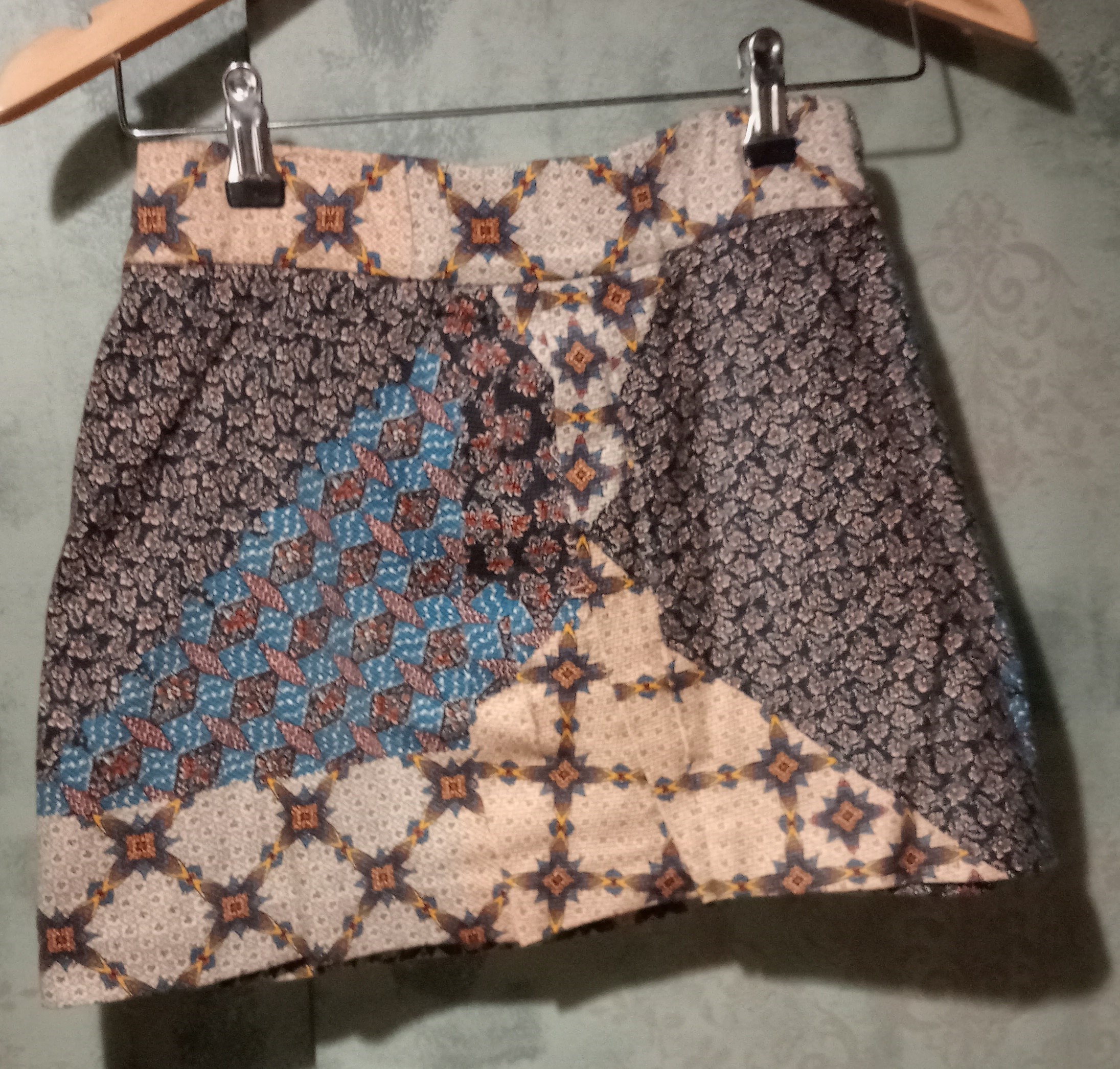 Saia mini Zara 3