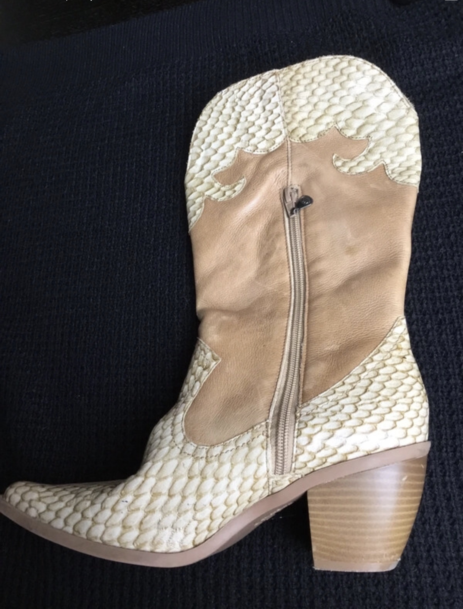 Texanas/Botas de cano médio 7