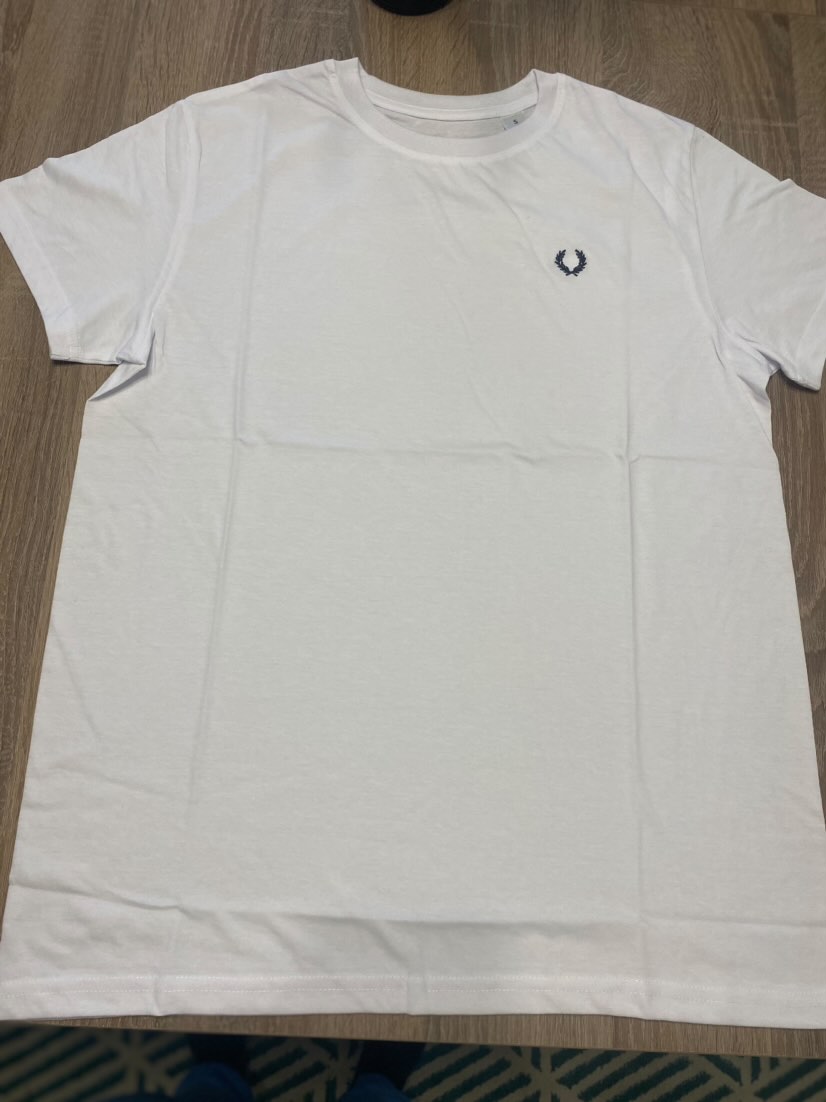 T-shirt bordada S 2