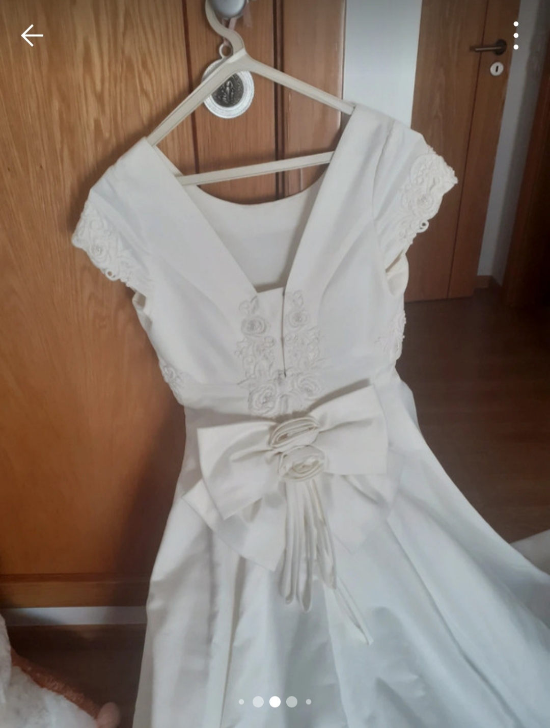 Vestido de noiva usado 1 vez 3