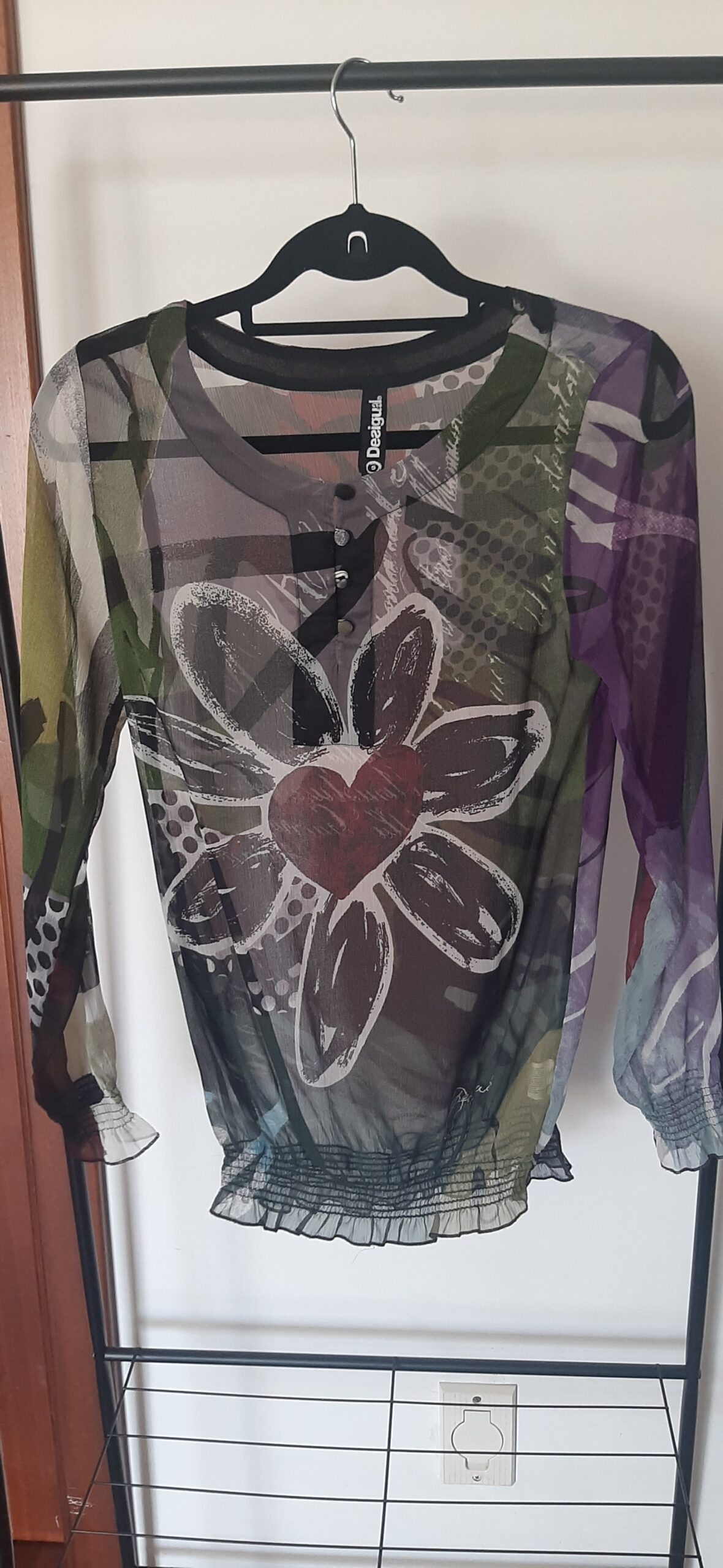 Blusa de Desigual, tamanho S 3