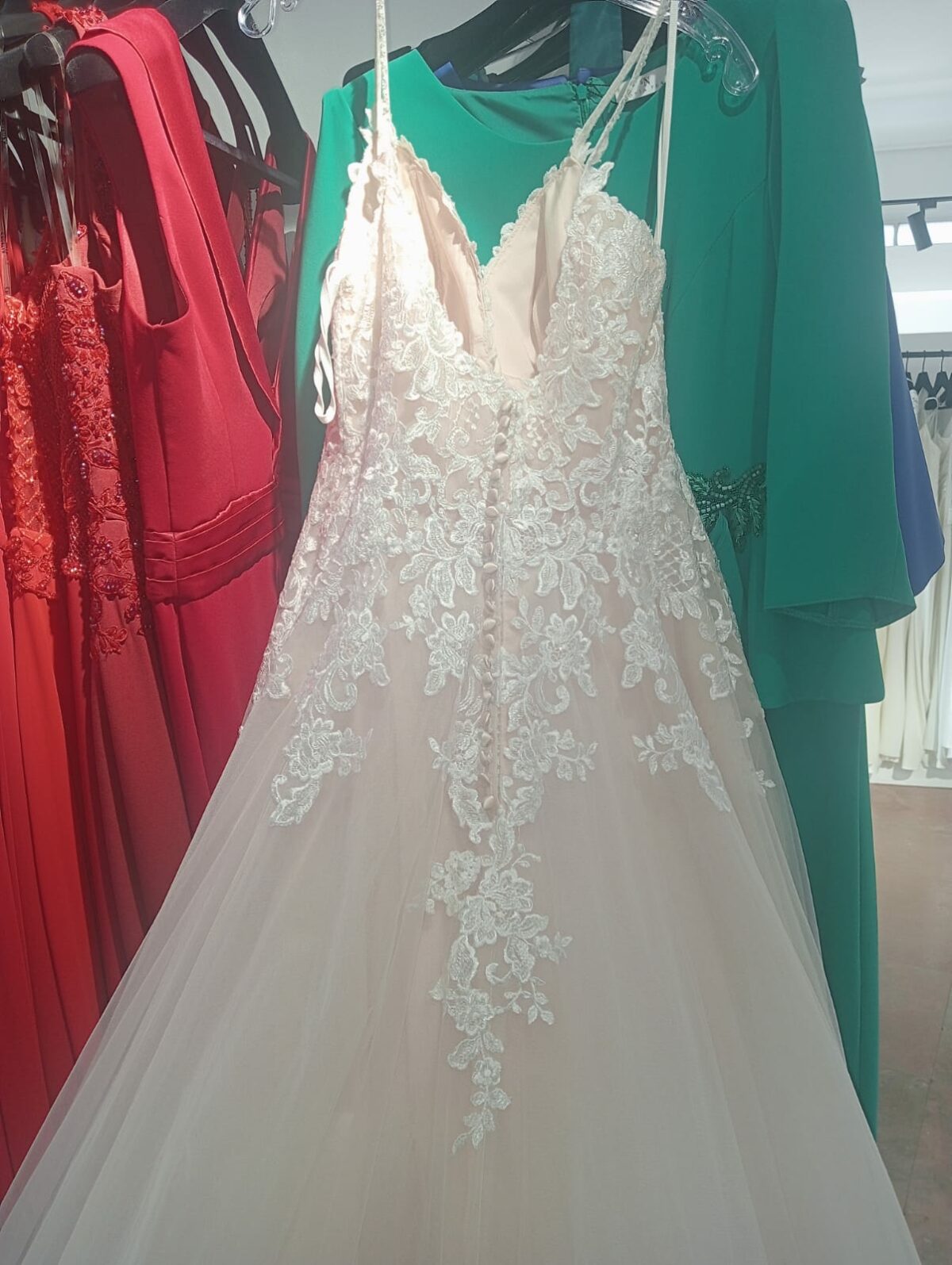Vestido de Noiva nunca usado 1