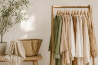 Marcas de moda sustentável em Portugal: guia essencial (2026) de slow fashion e consumo consciente